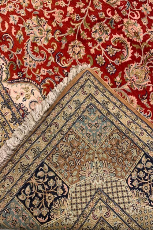 Pure Silk Carpets